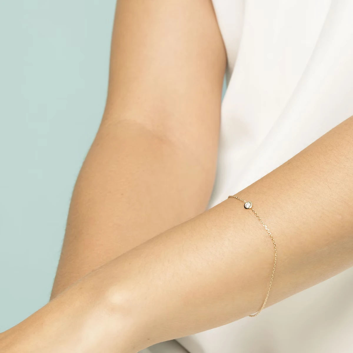 Knife-Edge Bezel Bracelet