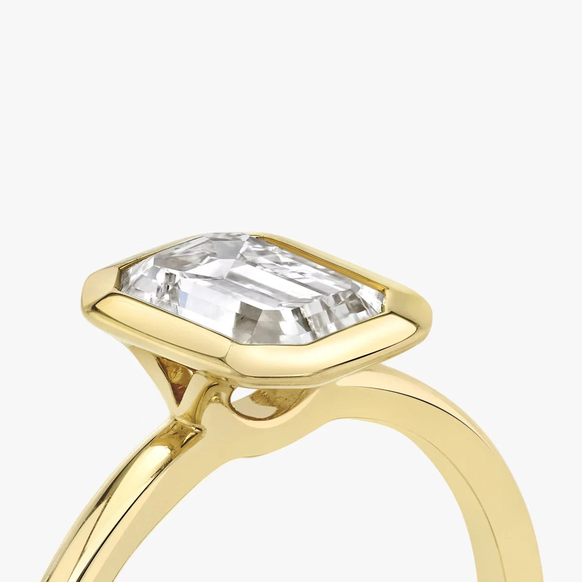 The Signature Bezel Emerald Yellow Gold Engagement Ring