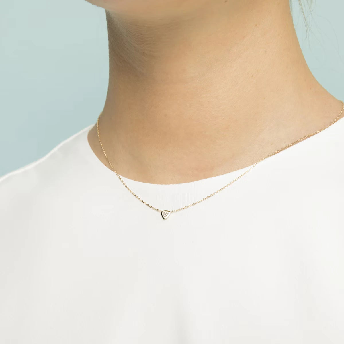 Knife-Edge Bezel Necklace