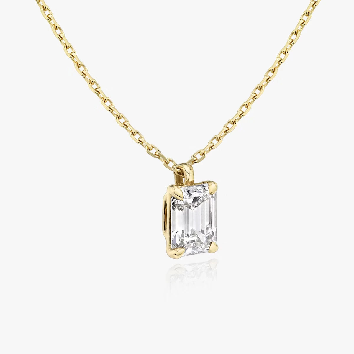 Emari Solitaire Pendant
