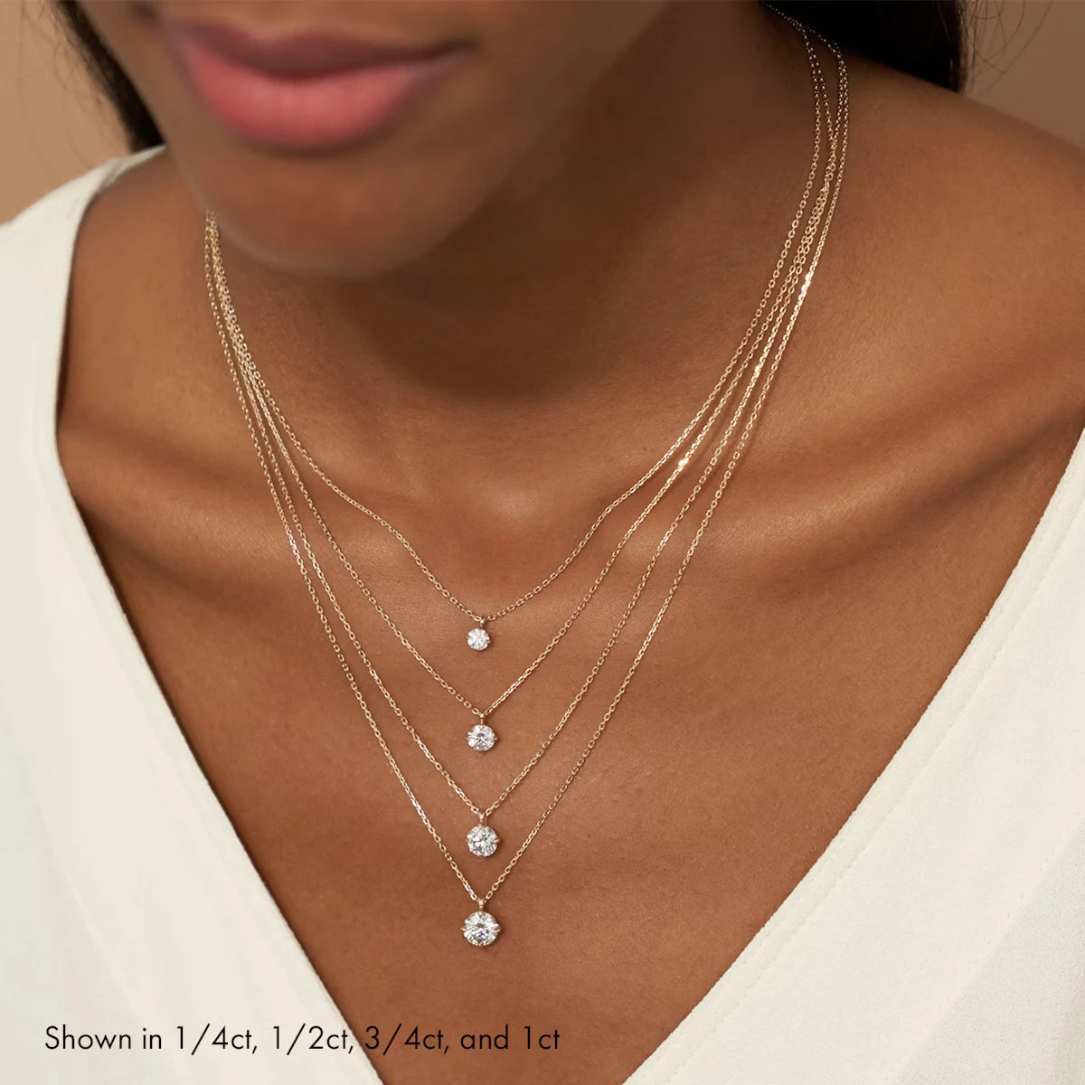 Emari Solitaire Pendant
